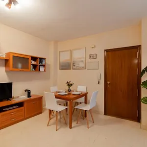 Rentalsevilla A Un Minuto De La Campana Appartamento